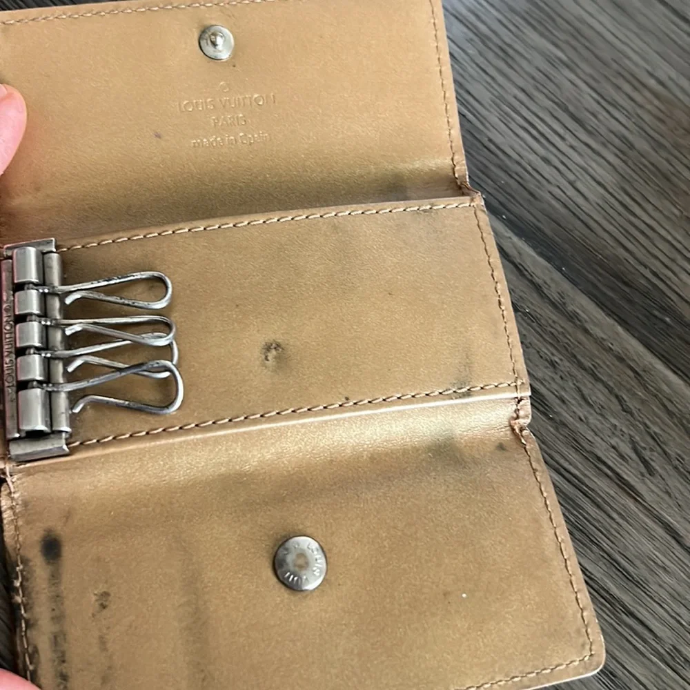 Louis Vuitton Matte Vernis Key Pouch